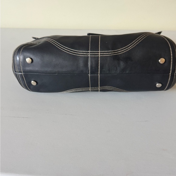 Black Leather Coach Handbag - Picture 5 of 7